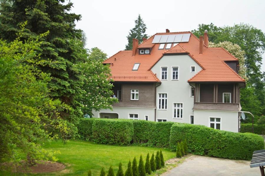 Villa Lessing Polanica-Zdrój Exteriör bild